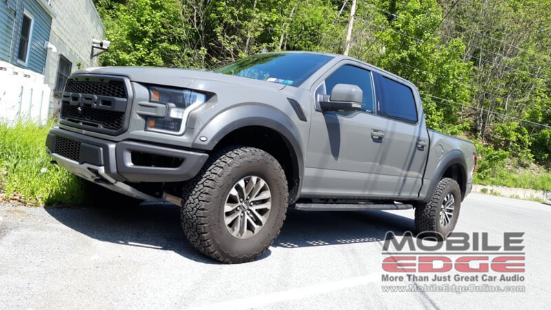 2020 Ford F 150 Raptor Gets A Retraxpro Mx Bed Cover Upgrade