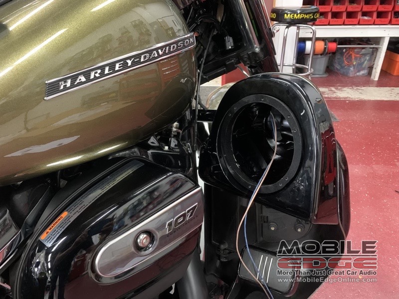 Harley road king sound hot sale system