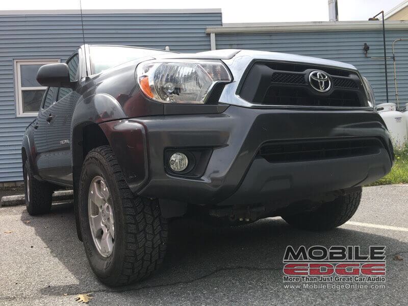 New Locking Aluminum Retrax Bed Cover Added To 2014 Toyota Tacoma