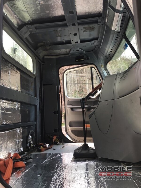 Audio Upgrade And Sound Deadening For A 2007 Freightliner