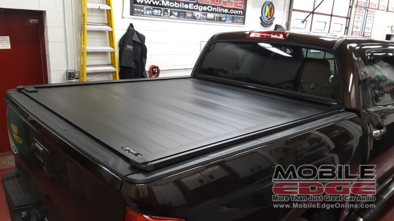 RetraxPRO Aluminum Bed Cover Installed on 2020 Toyota Tundra