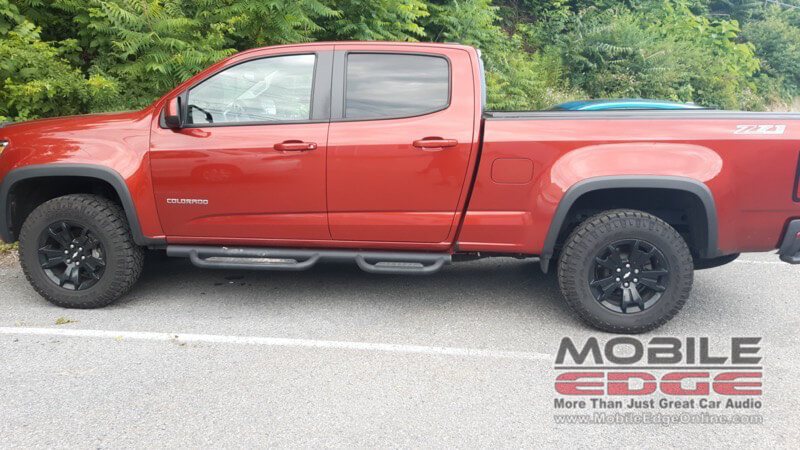 Bed Cover Protects Cargo From Damage in 2016 Chevrolet Colorado