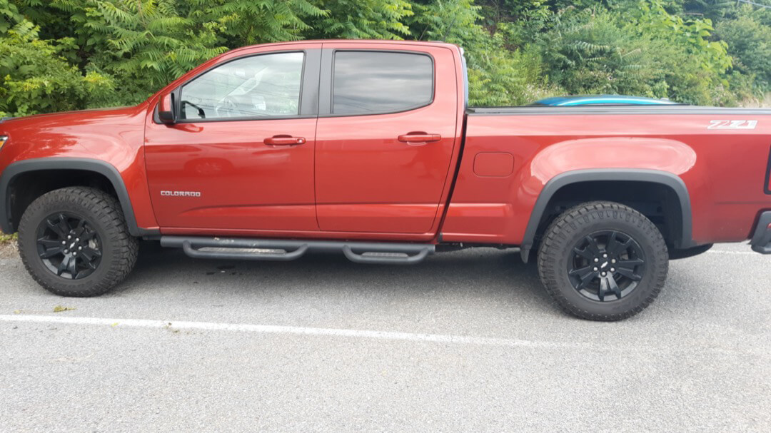 Bed Cover Protects Cargo From Damage in 2016 Chevrolet Colorado